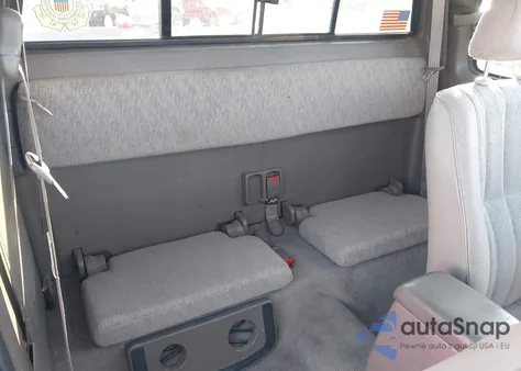 1999 Toyota Tacoma Prerunner из США, поврежденный, VIN 4TASM92NXXZ562841